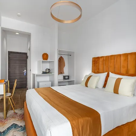 Mr P. Boutique * Skiathos-Stadt